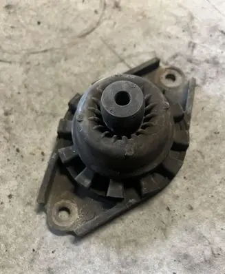 Nissan Primera Coil spring/strut mount 55320BM400 55320BM40
