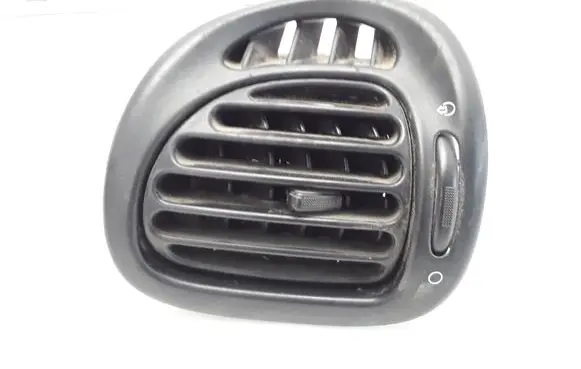 Citroen Xsara Picasso Dashboard side air vent grill/cover trim 9631280177