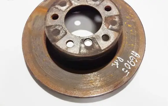 BMW 1 E81 E87 Front brake disc 6854997