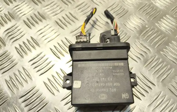Opel Astra J Light module LCM 5DF00904163 13285677 13326599