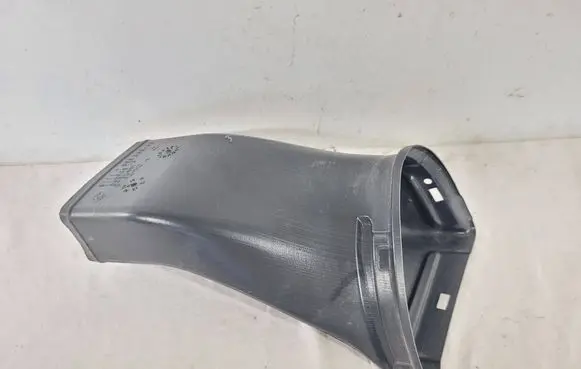 BMW 5 E60 E61 Brake cooling air channel/duct 7896588 11460913