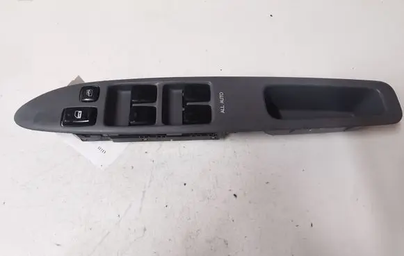 Toyota Avensis Verso Electric window control switch 8404044030 7423244130 7423244120