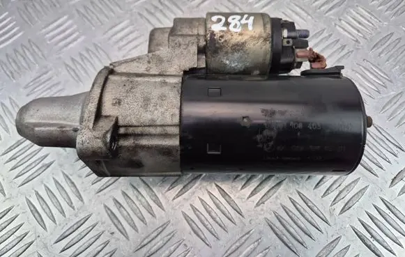 Mercedes-Benz CLS C219 Starter motor A0061510501