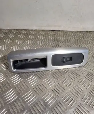 Volvo V50 Electric window control switch 30773214 01105072360002