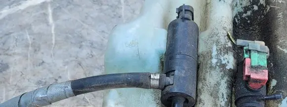 Honda Accord Windscreen/windshield washer pump