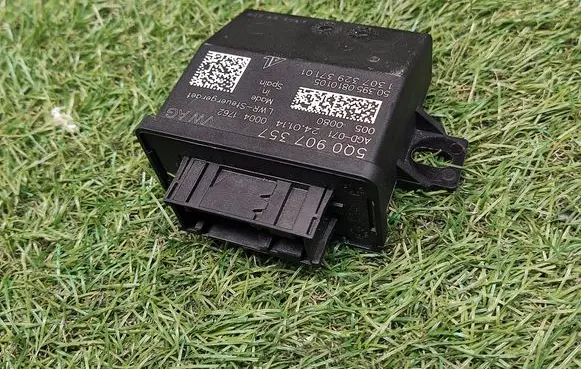 Light module LCM