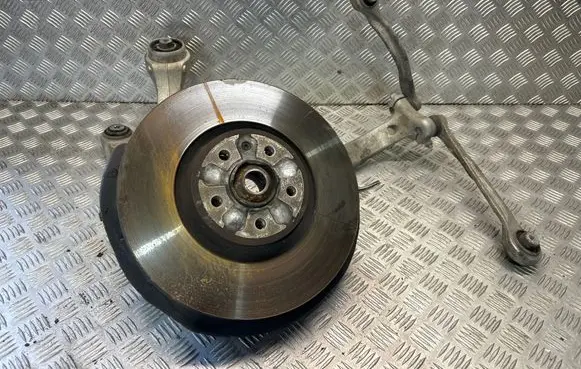 Audi Q7 4M Front wheel hub spindle knuckle 4M0407242J