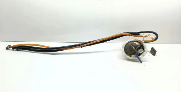 BMW 1 E82 E88 Fuel level sensor 07380802