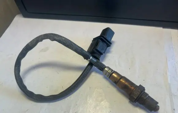 BMW 5 F10 F11 Lambda probe sensor 779160001 0281004018