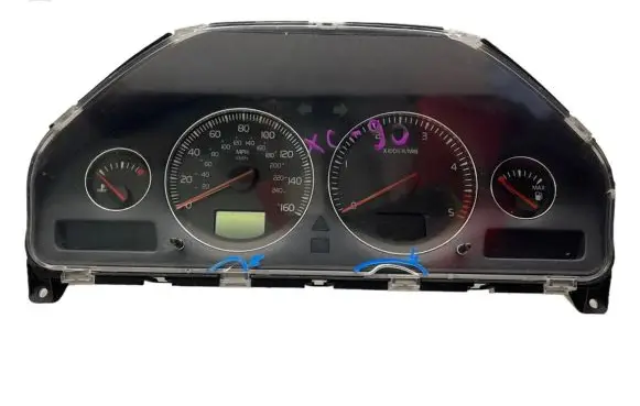 Volvo XC90 Speedometer (instrument cluster) 8673269 8602760 69294880T