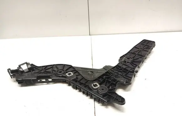 Audi e-tron Rear bumper mounting bracket 4KE807454 22331