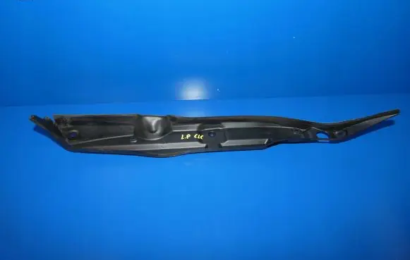 Mercedes-Benz CLC CL203 Fender end trim A2038890325