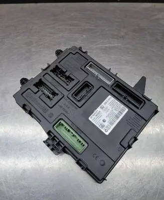 Renault Megane IV Other control units/modules 284B14642R A2C3779780600
