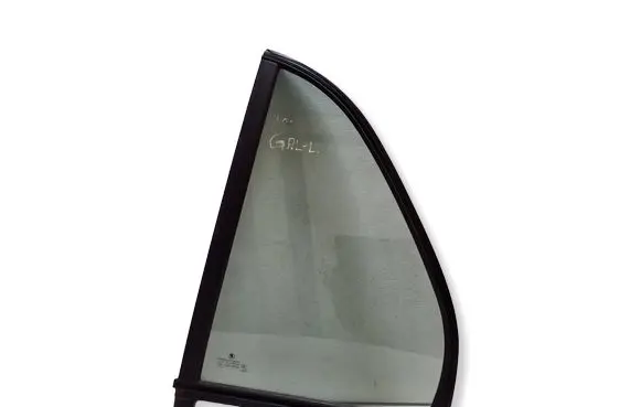 Skoda Fabia Mk1 (6Y) Rear vent window glass 6Y6845209A