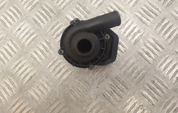 Mercedes-Benz C W204 Electric auxiliary coolant/water pump A2118350028