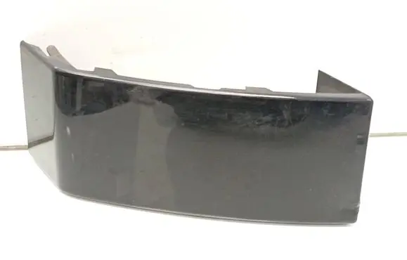Volvo XC90 Rear/tail light trim molding 30698134