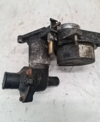 Ford Mondeo Mk III Vacuum pump XS7Q2A451BH 72245410C 02T30402416