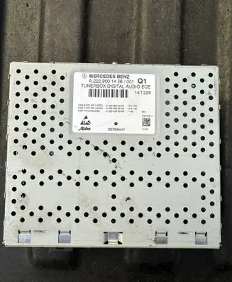 Mercedes-Benz C W205 HiFi Audio sound control unit A2229001408 A2229046200 A2229020408
