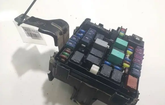 Honda FR-V Fuse box set 