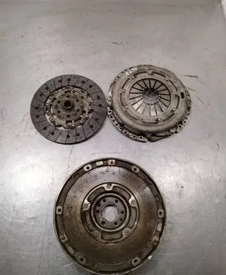 Volvo S40 Clutch set kit AV617550C1B AV617563CC