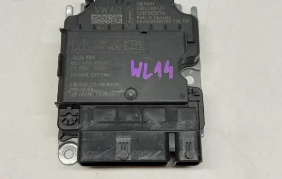 Audi Q6 e-tron Airbag control unit/module 85E959655BE