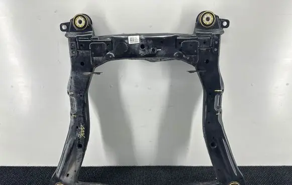 Chevrolet Malibu Front subframe 84182627 689315117 806191050