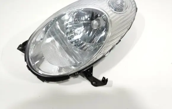 Nissan Micra Headlight/headlamp MICRAK12