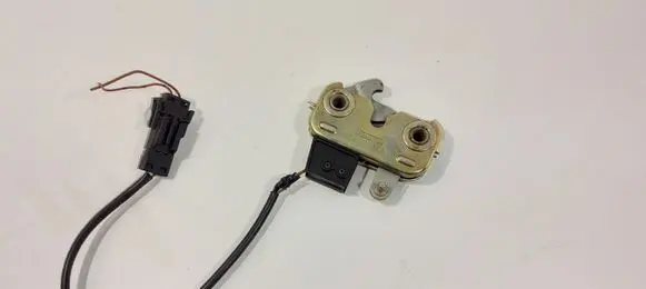 Porsche Boxster 986 Tailgate/trunk/boot lock/catch/latch 98651205301