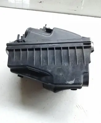 Toyota Avensis T250 Air filter box 4614485912