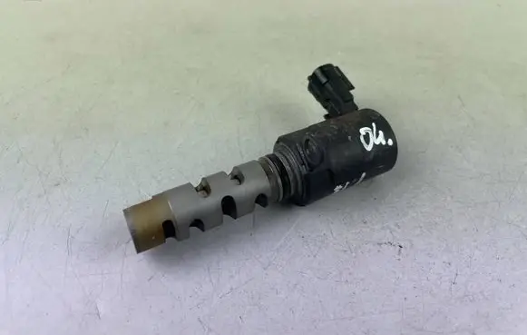 Subaru Legacy Valve oil control 10921AA050
