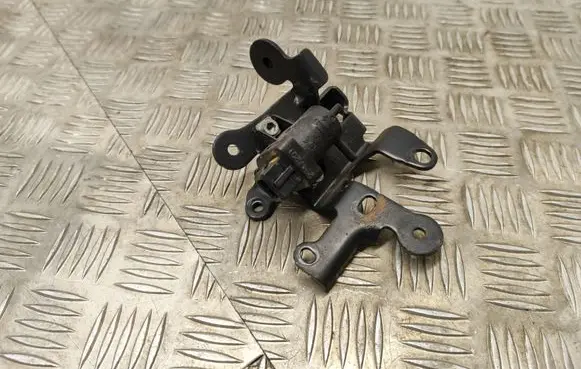 Citroen DS5 Turbo solenoid valve 8200762162