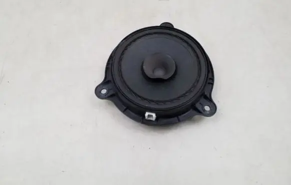 Nissan X-Trail T31 Panel speaker 28156EU00A