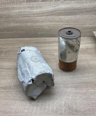 Mercedes-Benz E W123 Oil filter cover A0001802509 6171840125