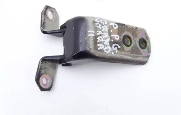 Suzuki Grand Vitara II Front door hinge set 