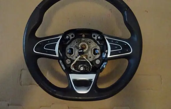 Jaguar E-Pace Steering wheel J9C33F563RB8PVJ