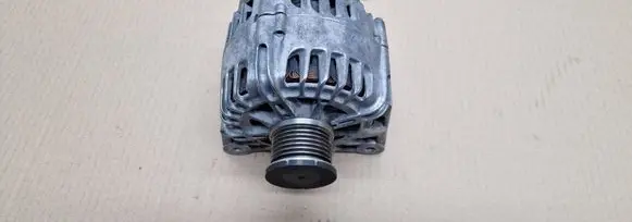 Renault Trafic III (X82) Generator/alternator 231008633R