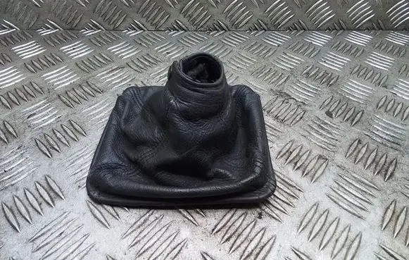 Lexus IS 220D-250-350 Gear lever shifter trim leather/knob