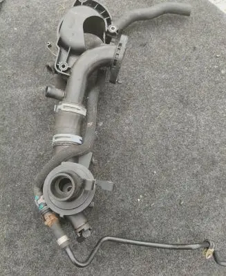 Mercedes-Benz GLK (X204) Fuel filter bracket/mount holder A6512001056