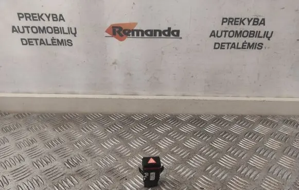 Porsche Cayenne (9PA) Hazard light switch 7L5953235A