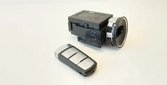 Volkswagen PASSAT B6 Ignition lock 3C0905843M