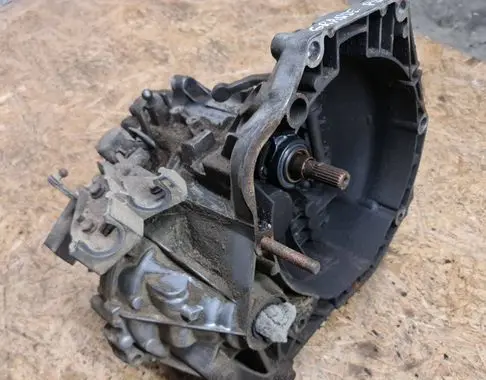 Fiat Grande Punto Manual 5 speed gearbox 0037803 18460037803