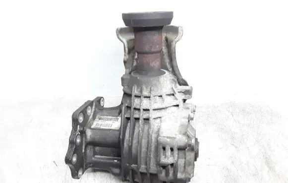 Gearbox transfer box case