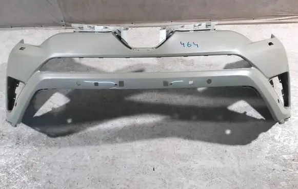 Toyota RAV 4 (XA40) Front bumper