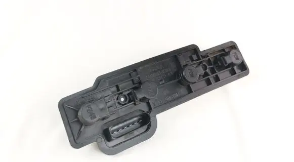 Volkswagen Caddy Tail light bulb cover holder 2K0945258A