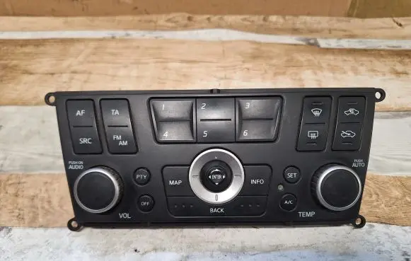 Nissan Almera Tino Climate control unit 28395BU700