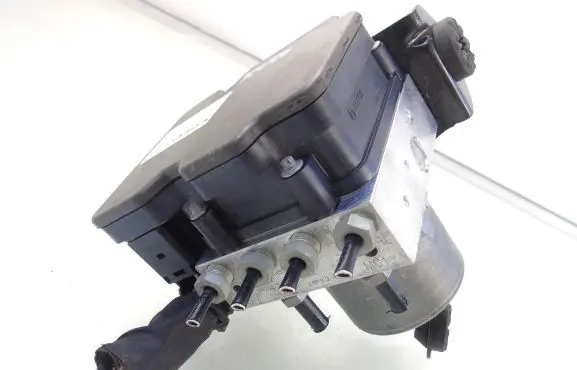 Volvo XC40 ABS Pump 31445741