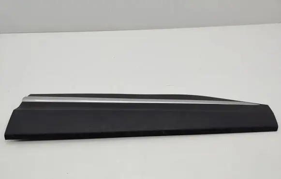 KIA Sportage Front door trim (molding) 87722R2000