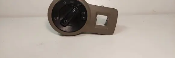 Skoda Octavia Mk1 (1U) Light switch 3B0941531B 04052000
