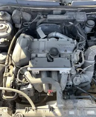 Volvo S40, V40 Engine B4204S2
