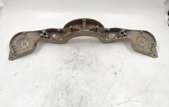 BMW 3 E46 Rear differential/diff mount bracket 1094421